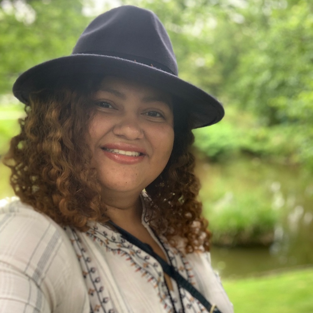 Meet your Posher, Stephanie